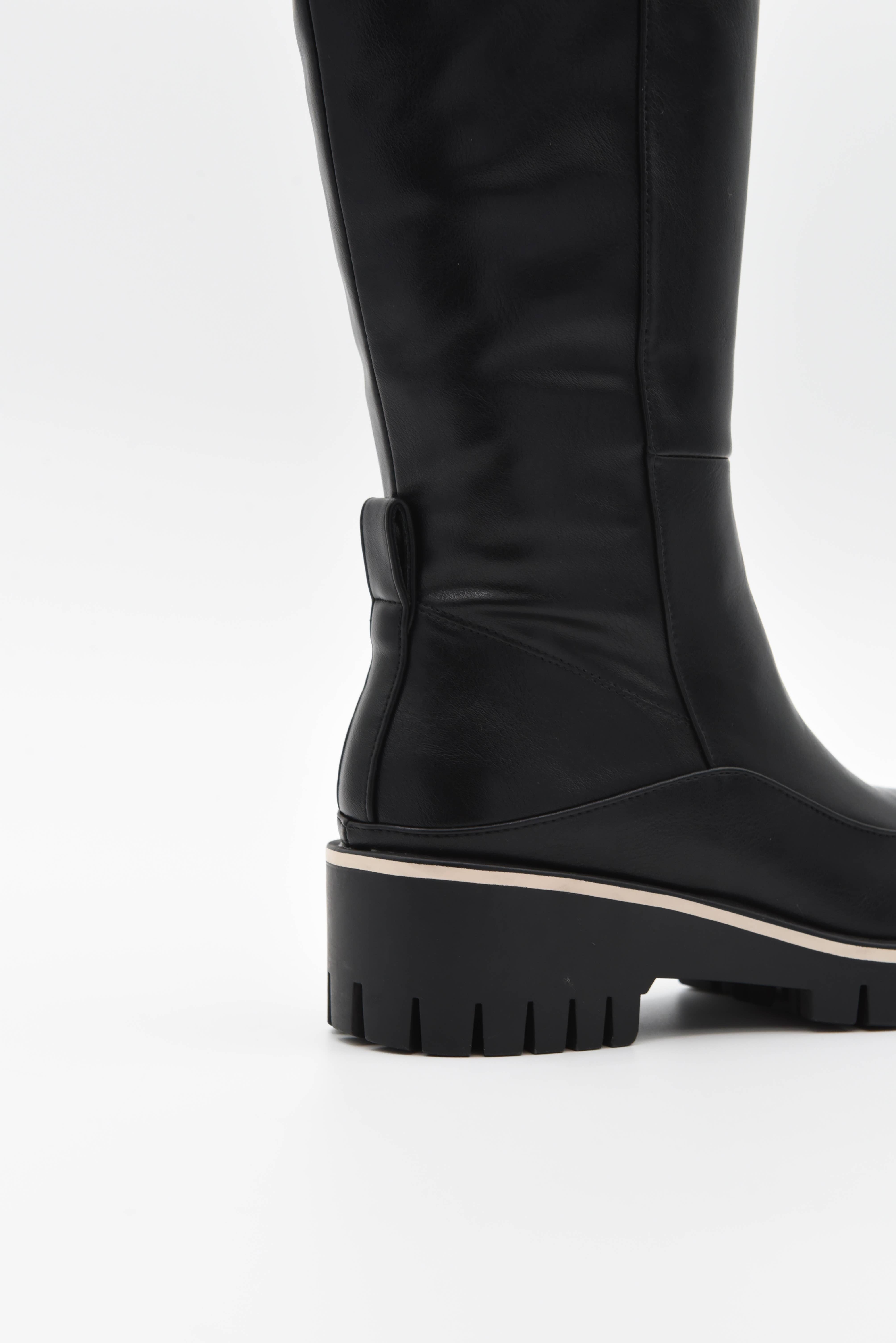 Azarey - Wholesale Boots - Women's - Knee-high boot with lug sole 462K165 2