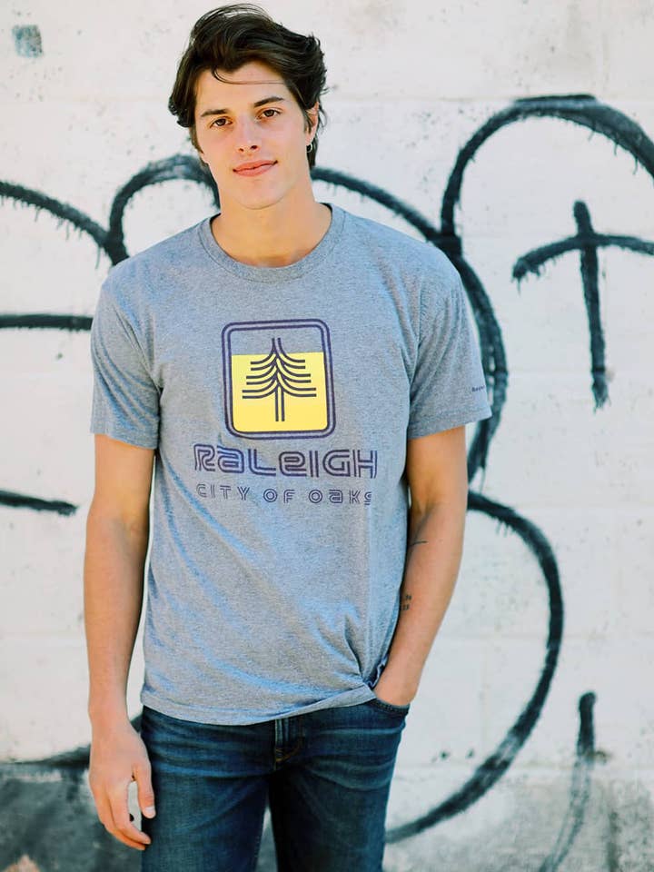 Raleigh - Hommes pour la vente par Augustus Roark