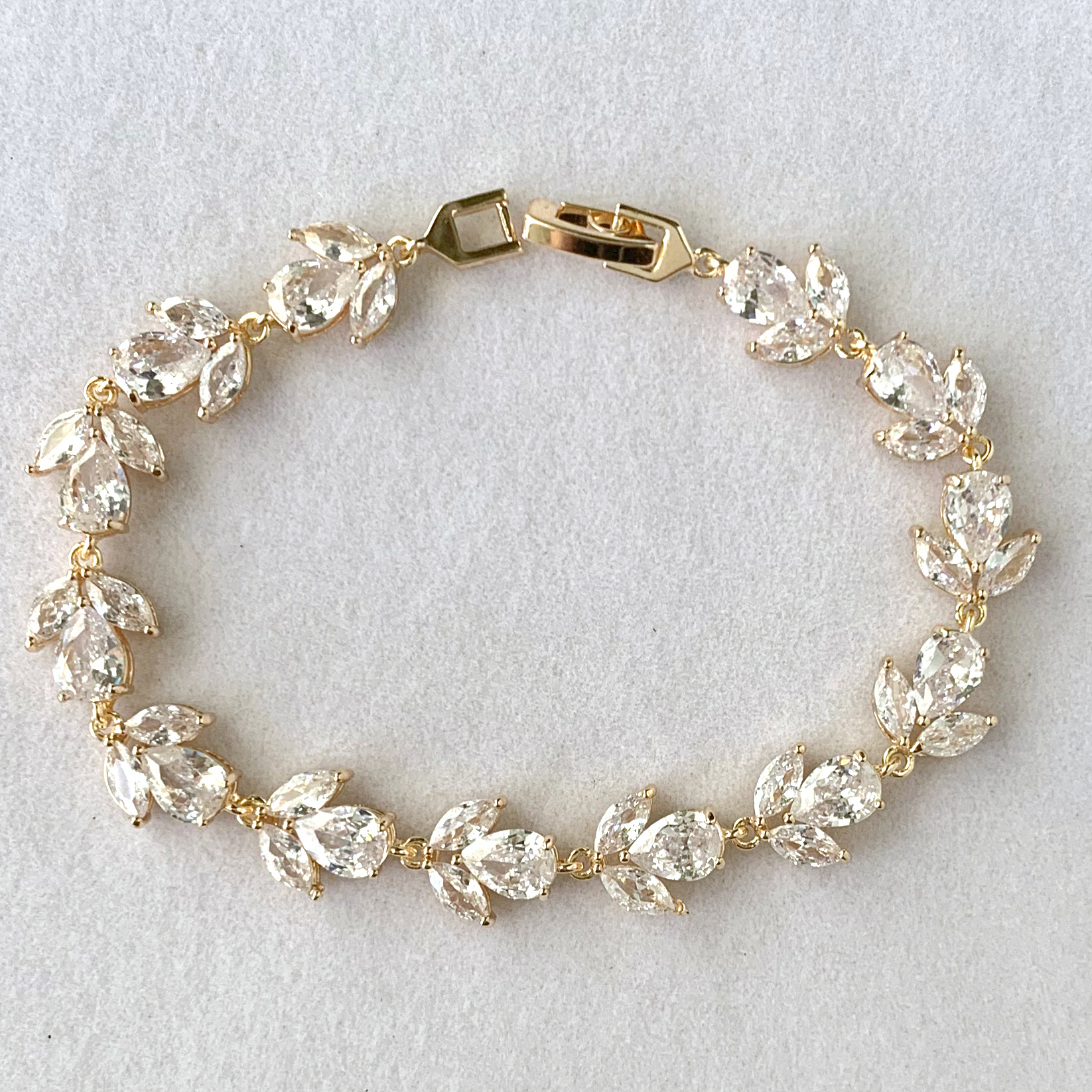 Amandine Jewelry - Wholesale Tennis Bracelet - Anastasia Tennis Bracelet2