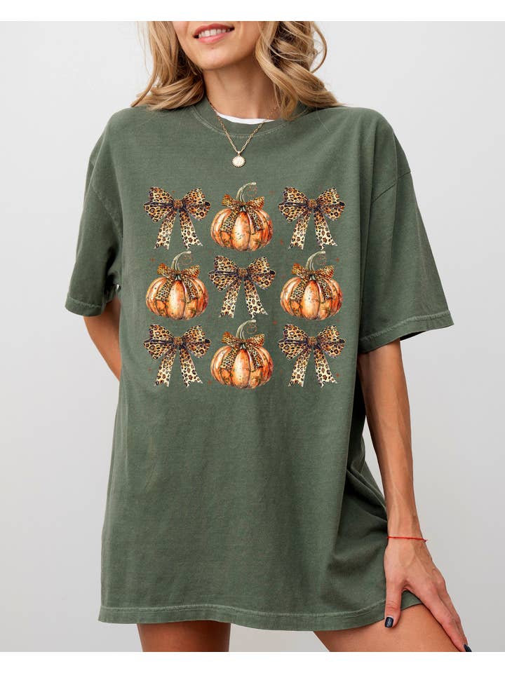 Refinery Number One LLC - Wholesale T-Shirt (Graphic) - Women's - Leopard Print Pumpkins Coquette Ribbons Halloween Shirt