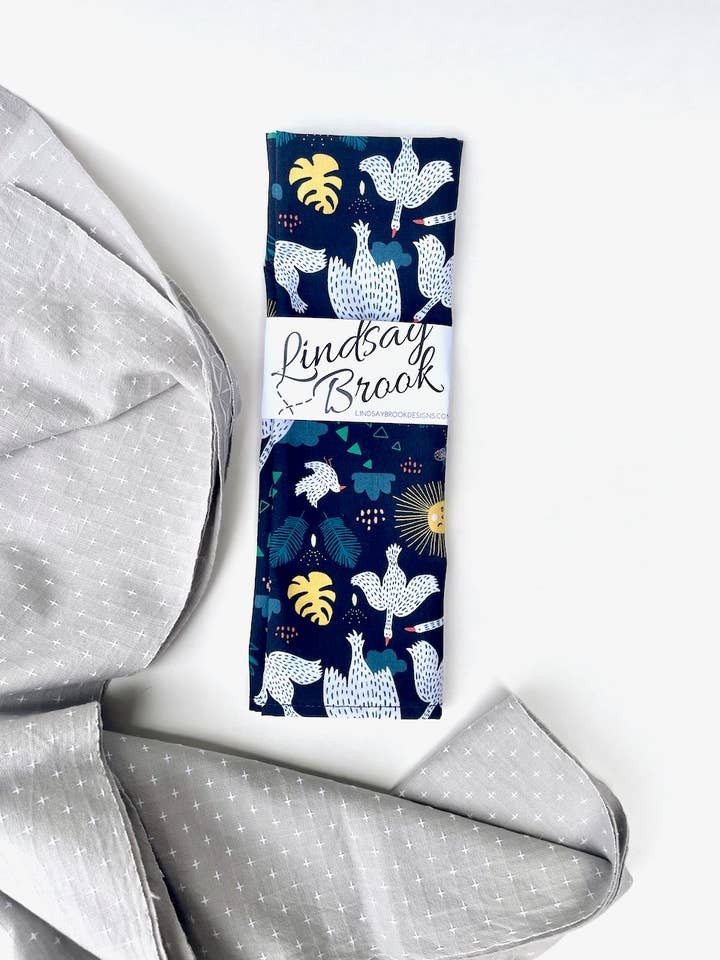 Midnatt Flyg Bandanna för wholesale av Lindsay Brook Designs