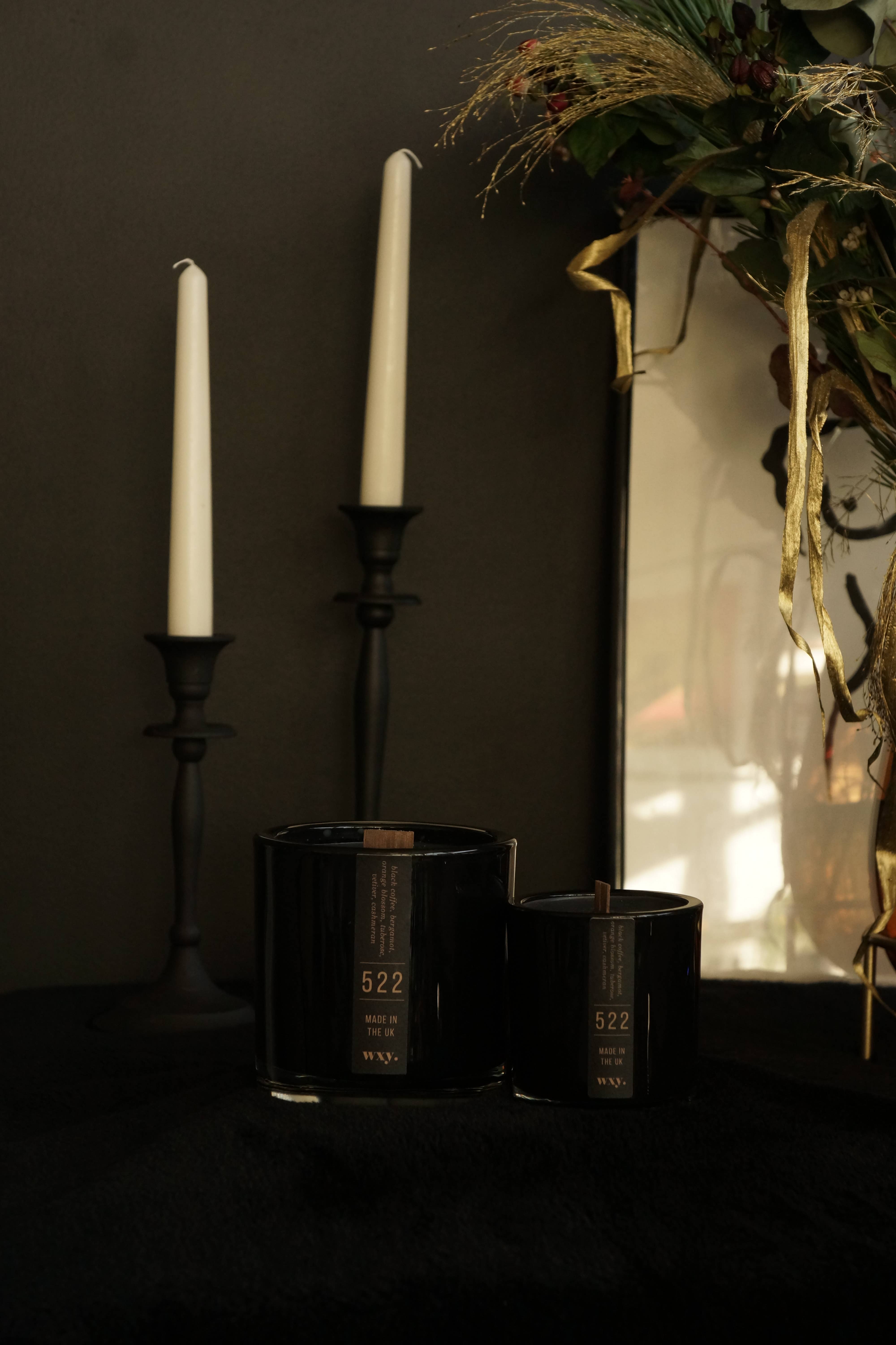 wxy. – wholesale Burkljus – Umbra 12.3oz ljus - 522 - svart kaffe & orange Blossom2