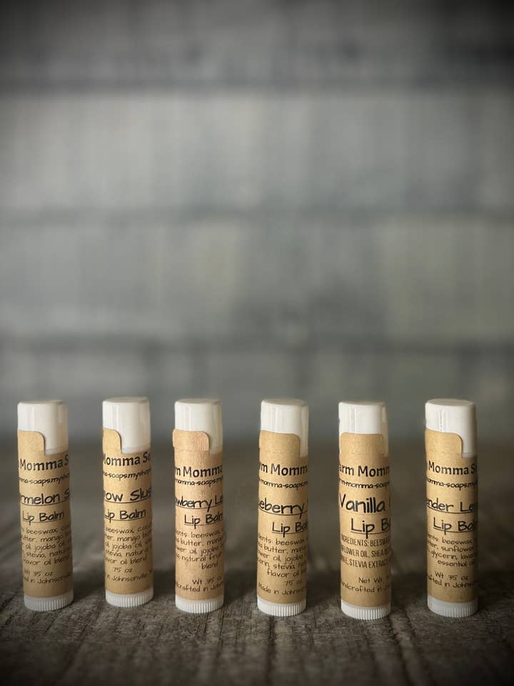 Baumes pour les lèvres pour la vente par Farm Momma Soaps