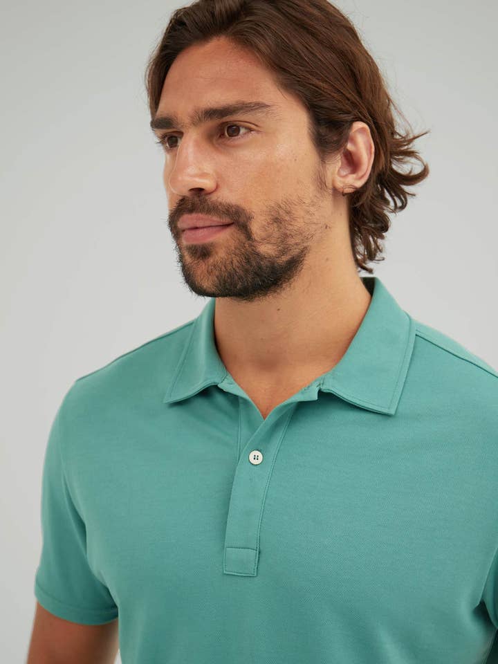 Polo da uomo a manica corta verde Clorophyll per la vendita all'ingrosso da parte di Sepiia