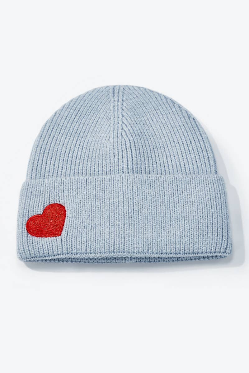 BYREN | ÉLINE L'ATELIER – Großhandel Beanie – Damen – Einfarbige Mütze mit rotem Herz MJ221SD2
