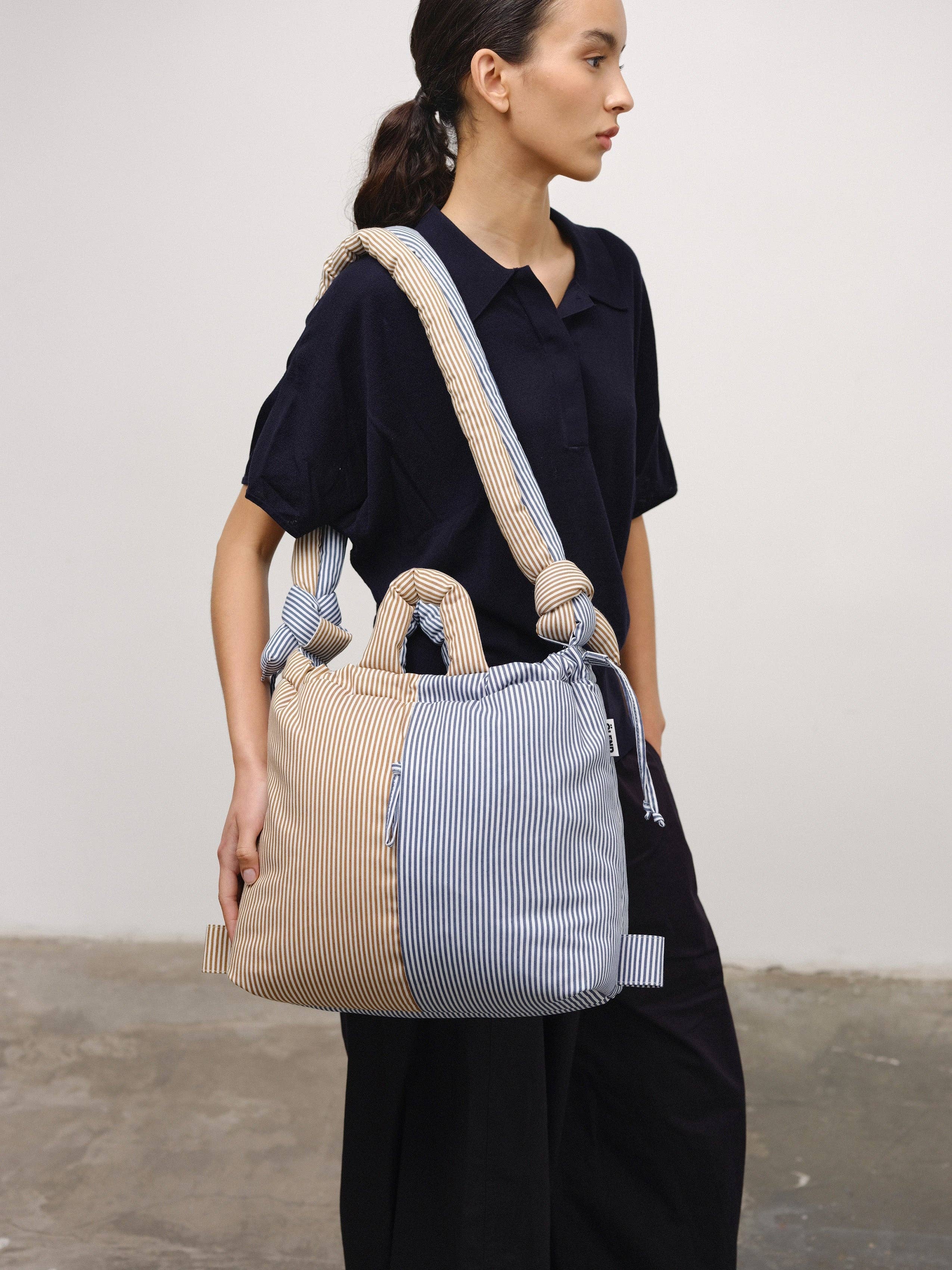 Ölend Backpacks - Wholesale Shoulder Bag - Women's - Ona Soft Bag26