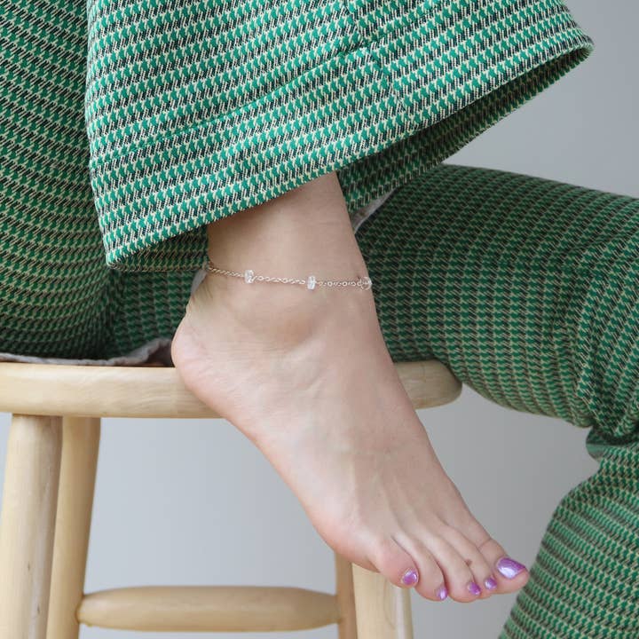 Moonbeam Anklet with Crystal Quartz for wholesale by Goldeluxe Jewelry