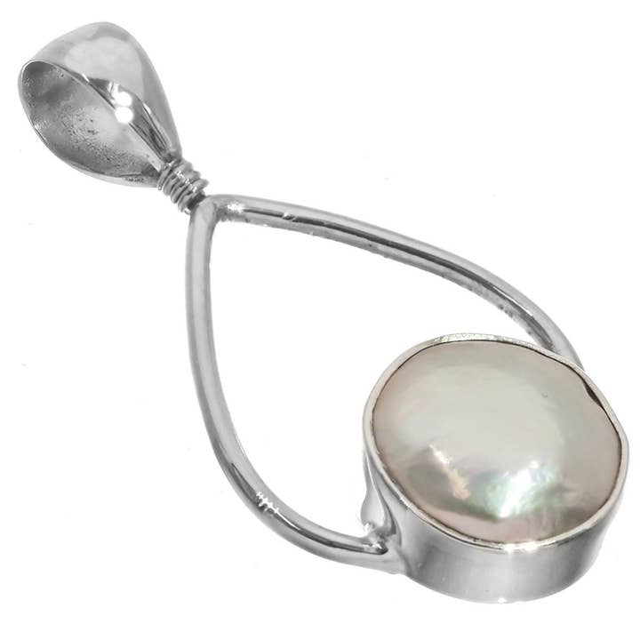 Pendentif en argent sterling 925 avec pièce blanche en perle d'eau douce, 1 5/8" pour la vente par FifiRose