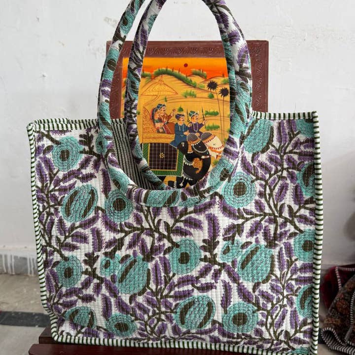 GYPSY STUDIO - Wholesale Shoulder bag – women's - Bohemian Cotton Shoulder Bag Quilted Floral Print Market Bag