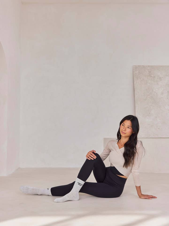 Arctic Fox & Co. - North America - Wholesale Socks - Women's - Sporty Socks - 100% Bamboo - Grey - FW258