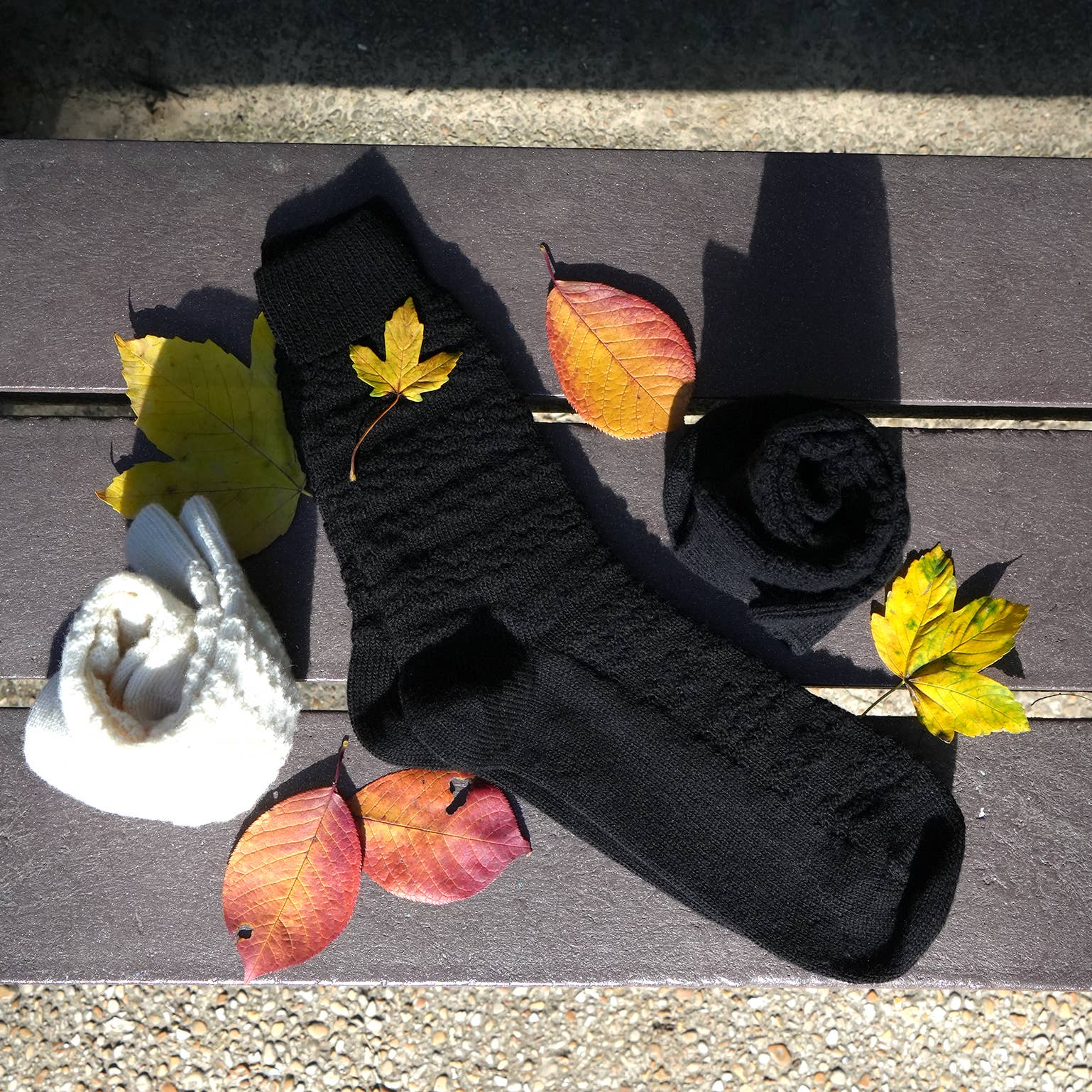 Maison Causettes - Wholesale Socks - Men's - Elie the Irish merino wool men's socks in black2