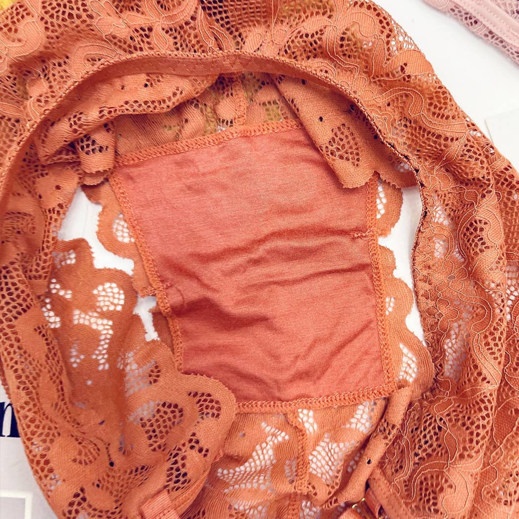 Curvy Fix - Wholesale Shapewear - Women's - Lace Plus Size Smooth Shaping Brief Panty for 120-240 lbs15