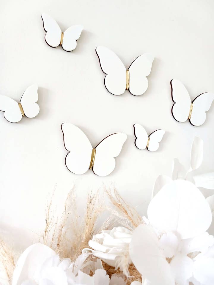 White Butterflies Wall Decor for wholesale by CW Evenements