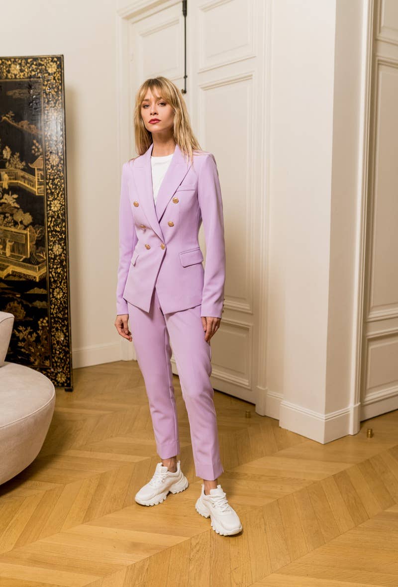 Attentif Paris - Wholesale Blazer - Women's - [Timeless] Fitted double-breasted blazer with gold buttons45