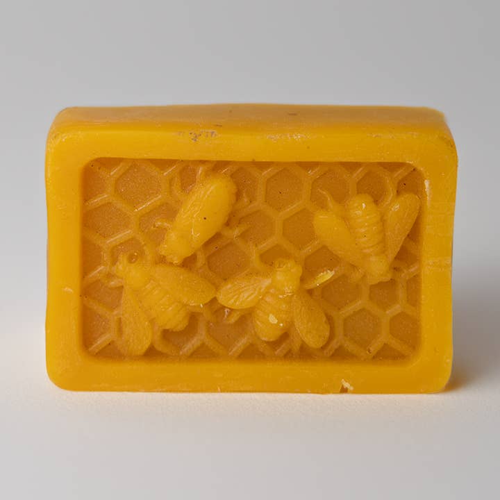 2 oz de cire d'abeille 100% pour la vente par Rocky Mountain Honey Co.