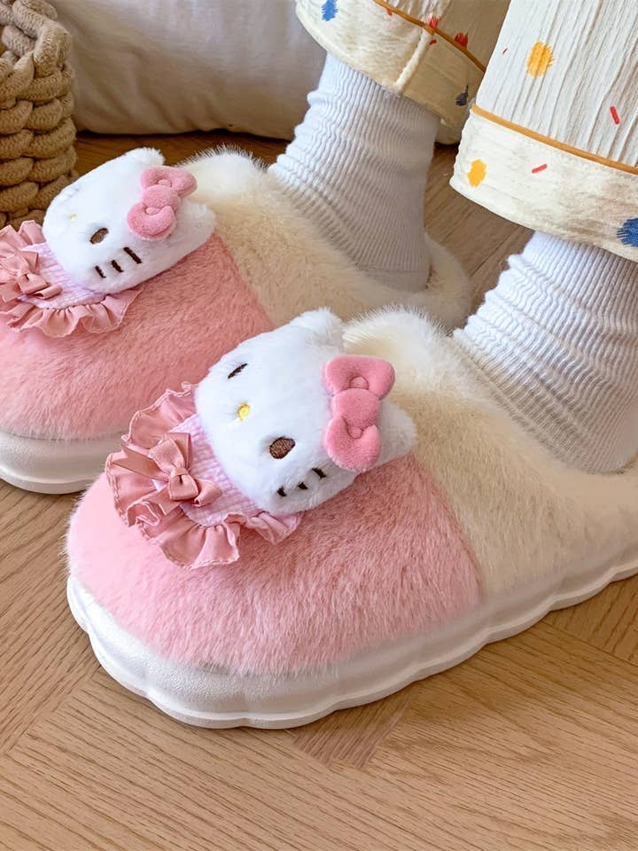 Cozy Kitty Cat Slippers Plush Sanrio Design for Ladies for wholesale by Print The Dream