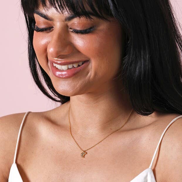 Lisa Angel - Vente Colliers à pendentif - Collier avec pendentif en forme de croissant en or2