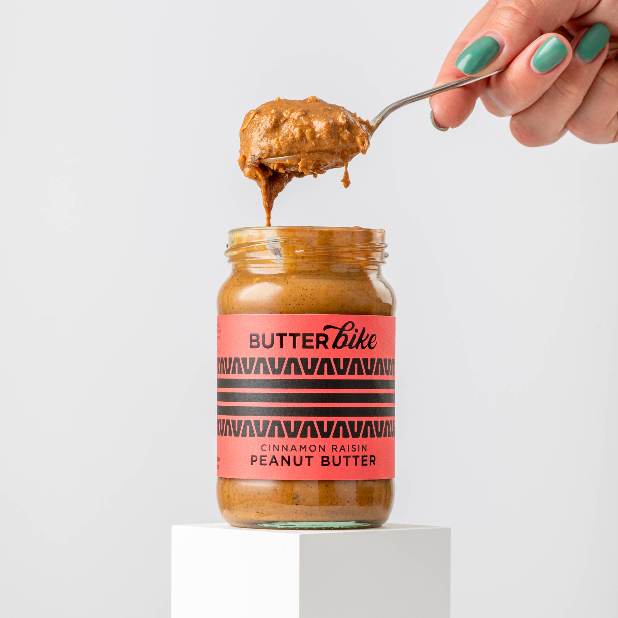 Butter Bike Co Peanut Butters – wholesale Nut butter – Cinnamon Raisin Peanut Butter - made in the UK 1