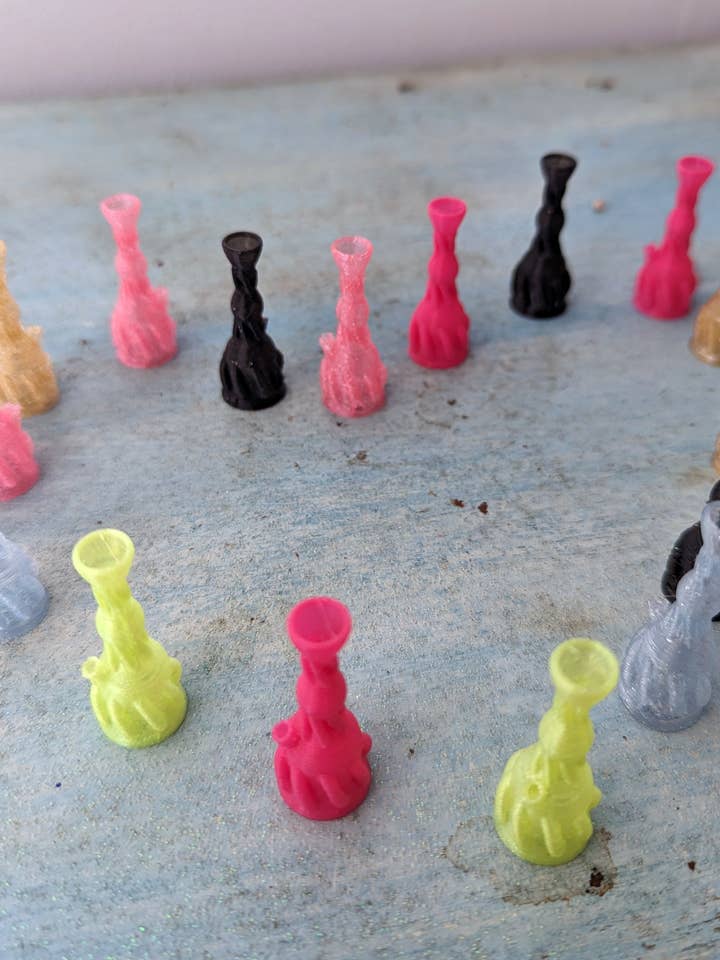 Barbie's Bong for wholesale by Sapphic Space