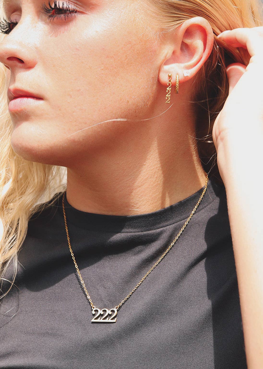 WJW – wholesale Pendant/charm necklace – 18K Gold PVD Stainless Steel Angel Number Necklace4