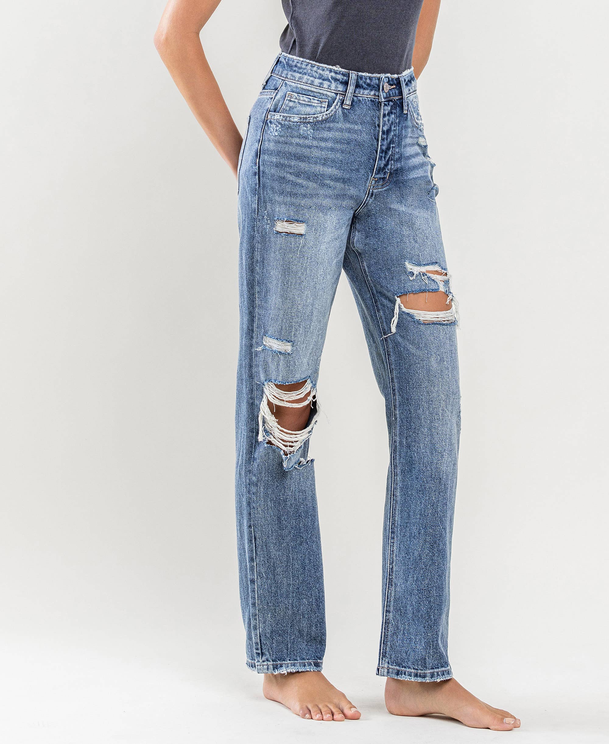 MASE SUPER HIGH RISE DISTRESSED STRAIGHT JEANS Y3913 for wholesale on Faire6