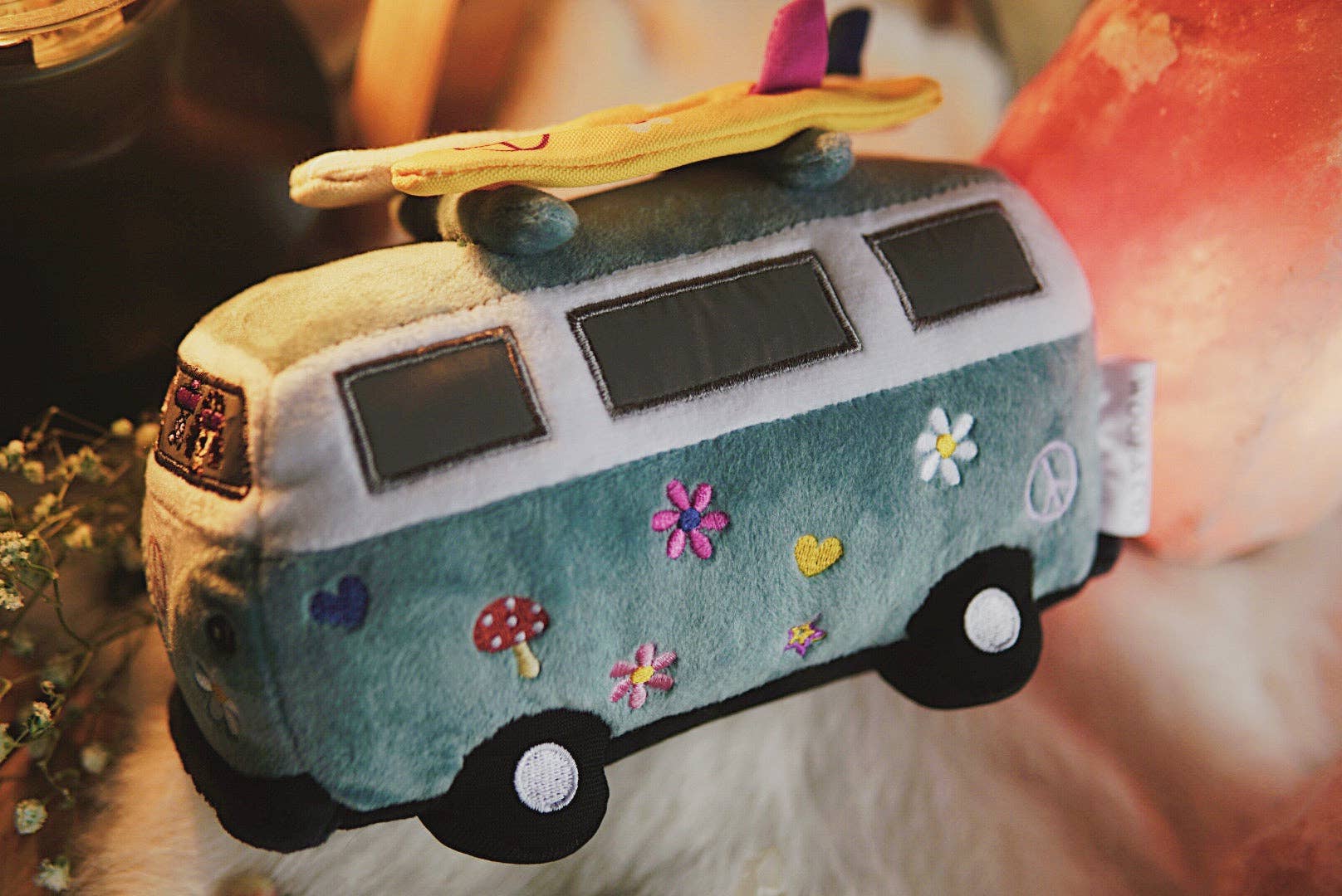 Woof & Co. - Wholesale Pet Plush Toy - Dog - Hippie Van11
