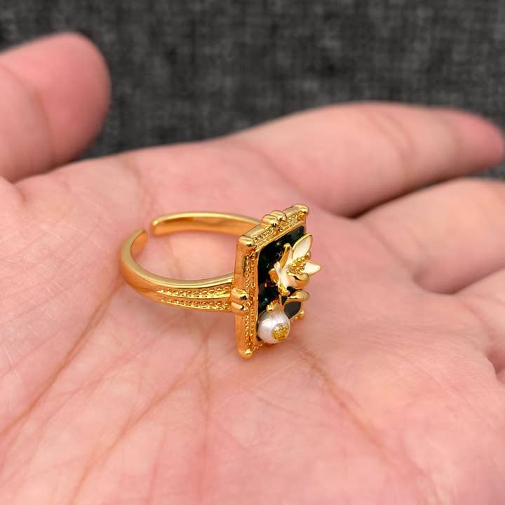 Mio Queena - Wholesale Cocktail/Statement Ring - Vintage Oil Painting Style Flower 18K Gold Plated Ring