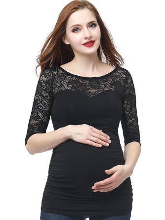 Kimi+ Kai Zwangerschaps Trudy Lace Accent Top Zwart voor wholesale door Kimi and Kai
