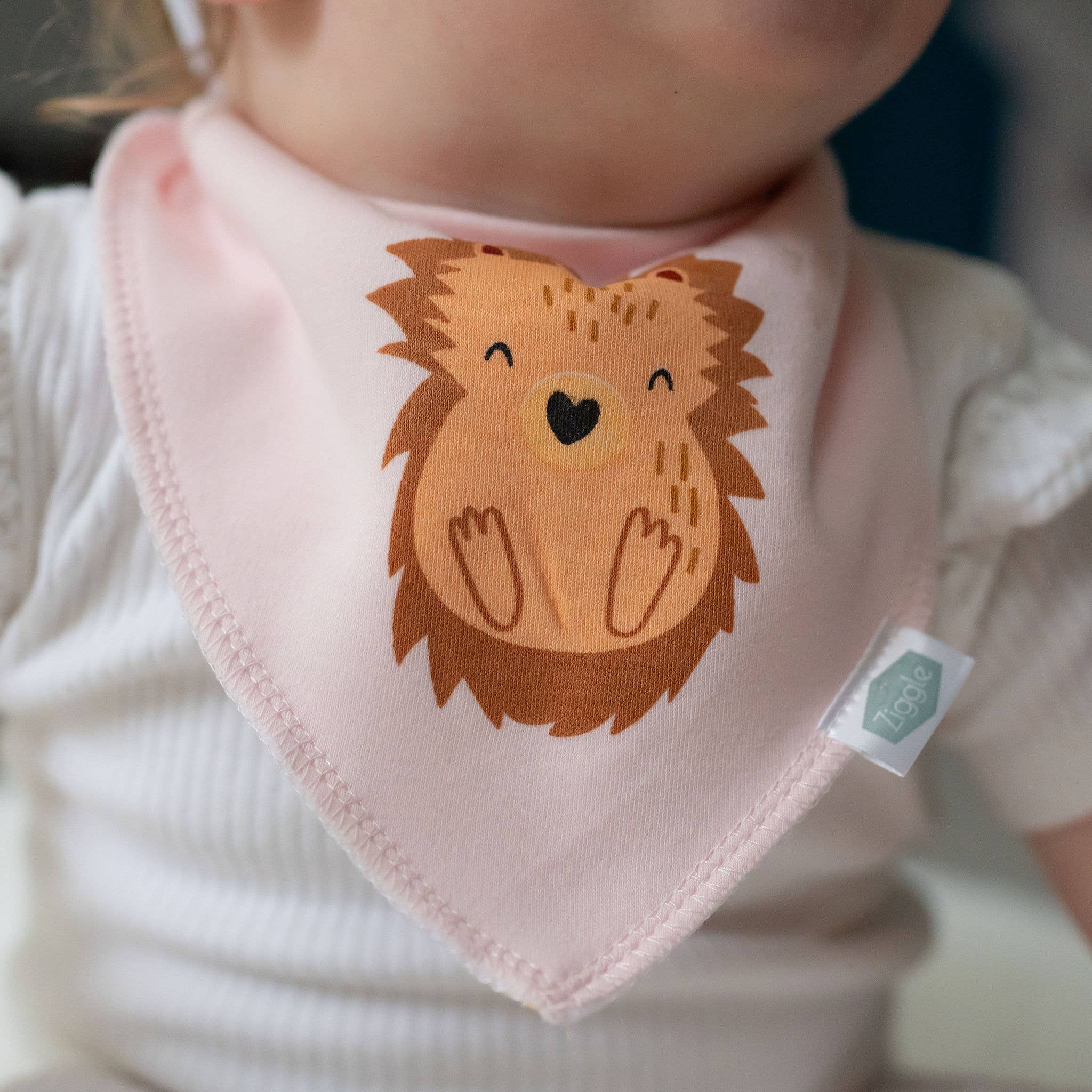 Ziggle Baby – wholesale Bib – Baby – Hedgehog bib1