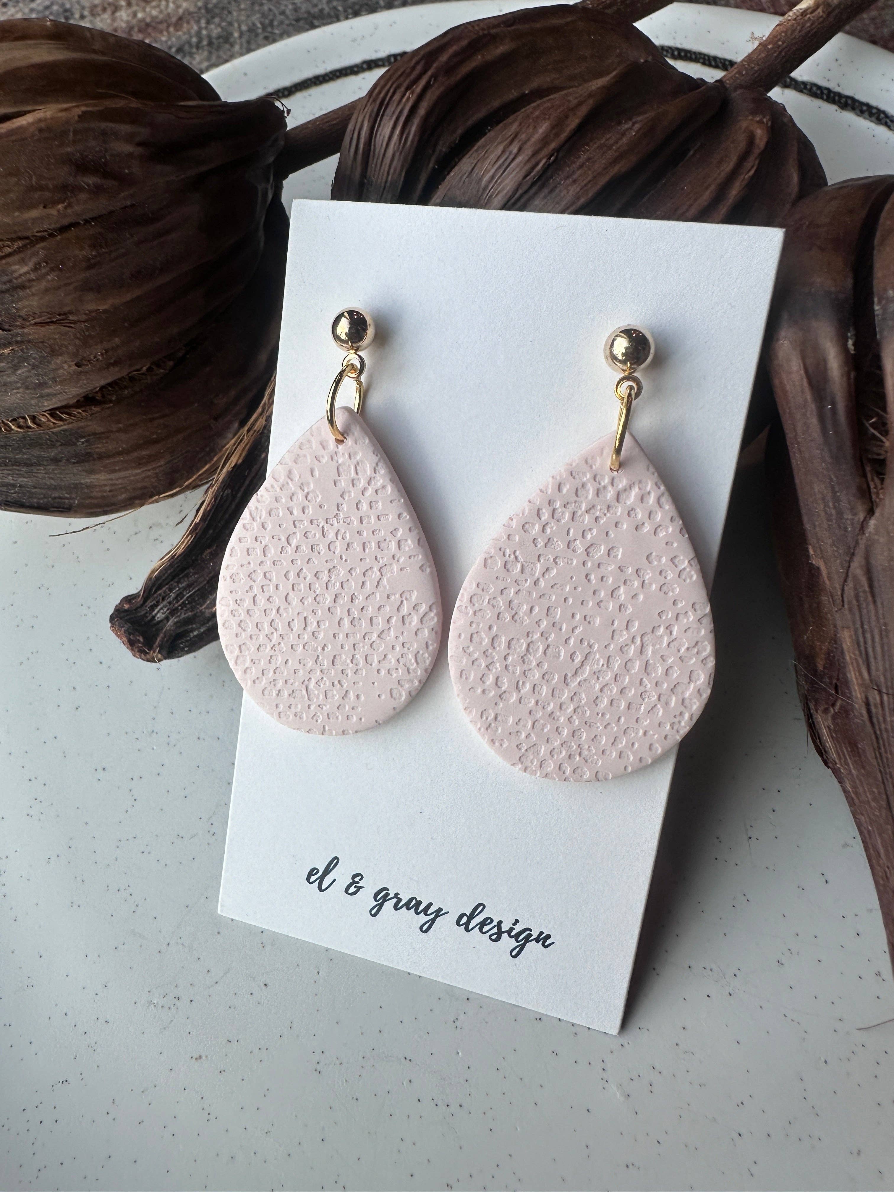 El & Gray Design - Wholesale Dangle Earrings - Pinkies Up Dangle Earrings3