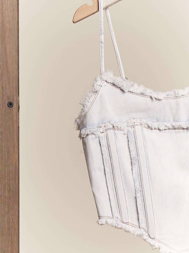 Mello. - Wholesale Tank Top - Women's - Raw Hem Spaghetti Strap Denim Cropped Tank Top4