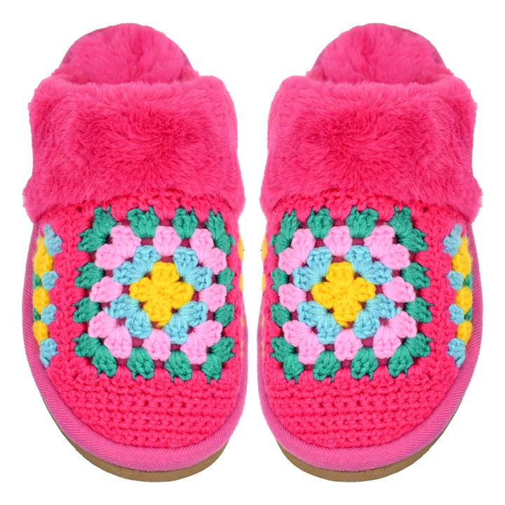 C.C Beanie - Wholesale Slippers - Women's - Handmade Crochet C.C Slippers SPE7393