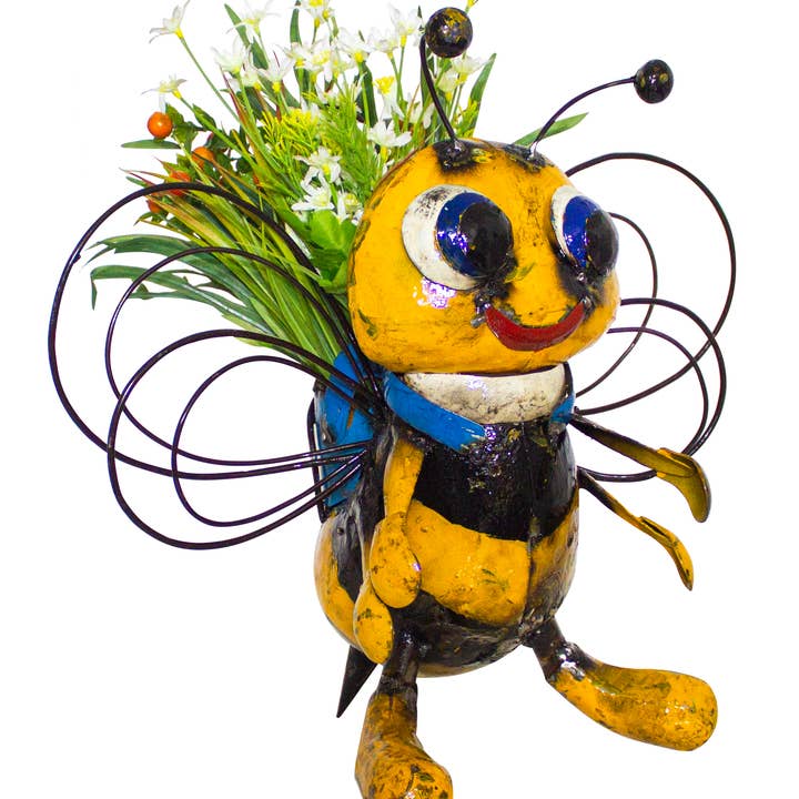 Buzzy Bee Planter for wholesale by Think Outside