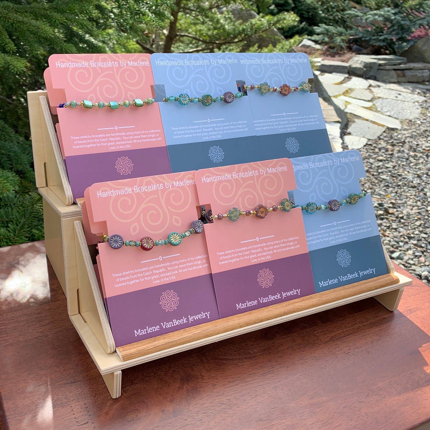 Marlene VanBeek Jewelry - Venta al por mayor Pulsera de cuentas - Pulsera Elástica Cardada Aster - Flores de Jardín Rosas9