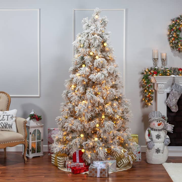 The Gerson Companies - Wholesale Artificial Christmas Tree - Gerson Our stunning 7.5 Foot Flocked Northern Pine is the pe2
