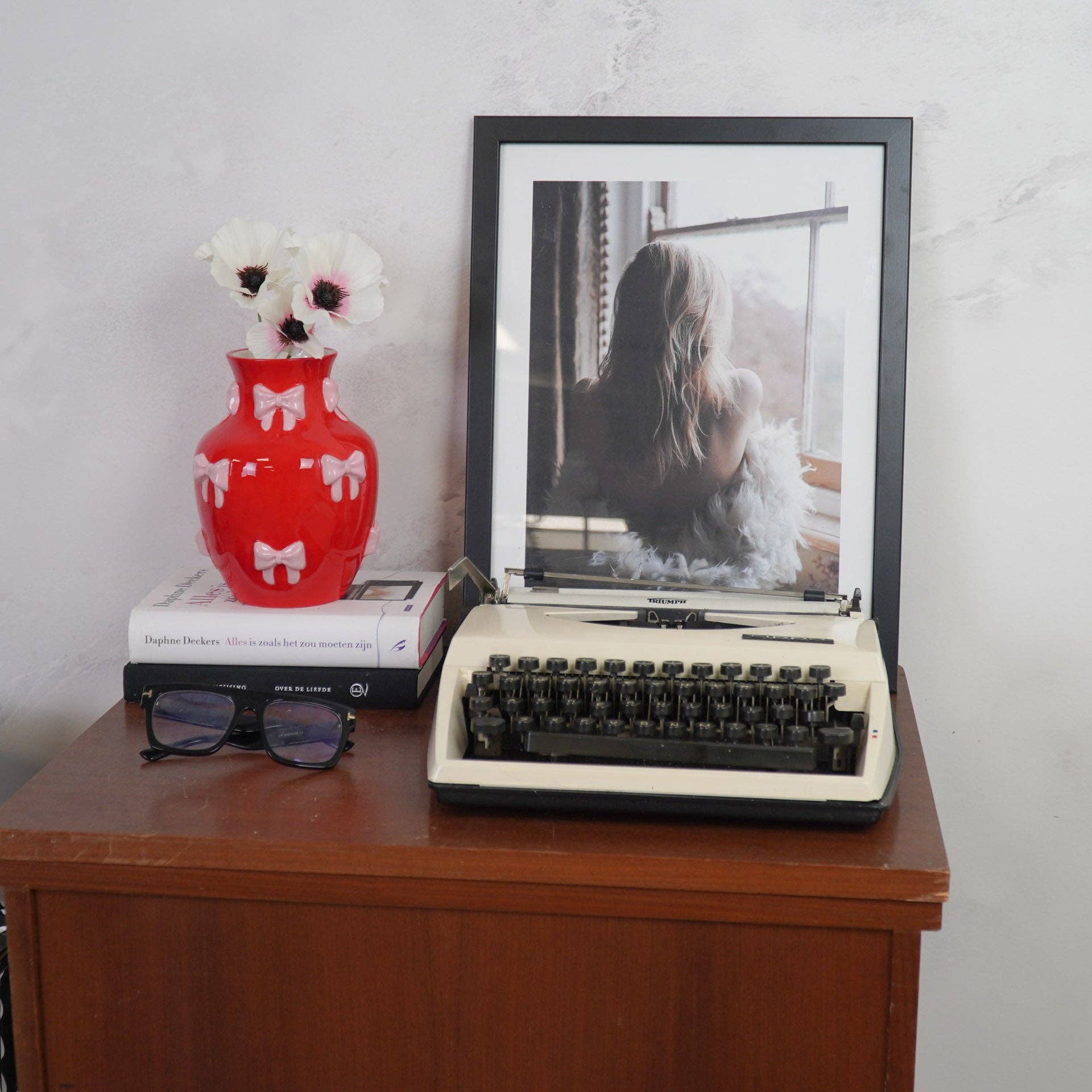 Housevitamin bv - Wholesale Vase - Vase -  Flower Vase Ribbons - Red/Pink - 14x14x19cm3