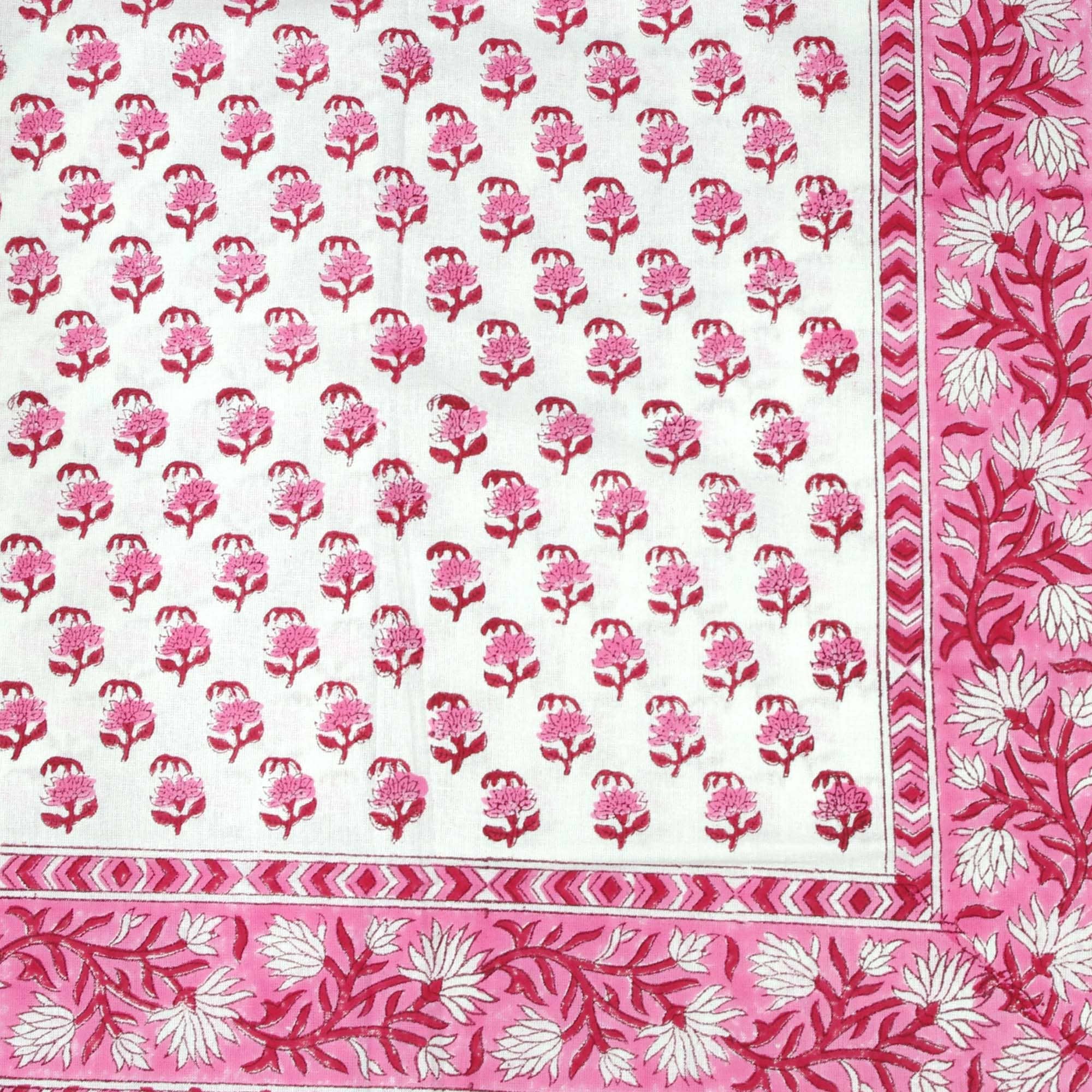 Kantha Decor – Engroshandel Dug – 6-personers bloktrykt rektangulært dug - lyserød blomstret1