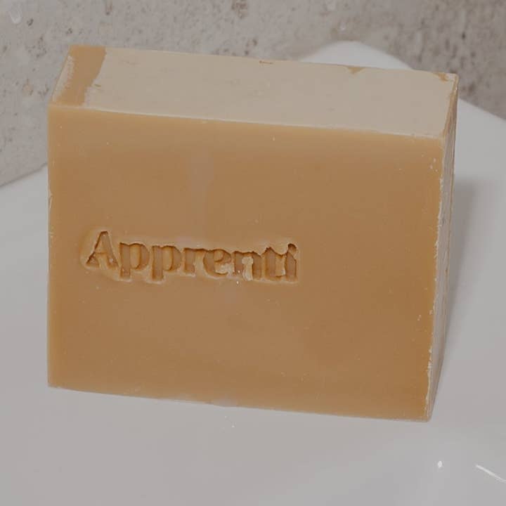 Cedarwood & Petitgrain Soap for wholesale by Apprenti