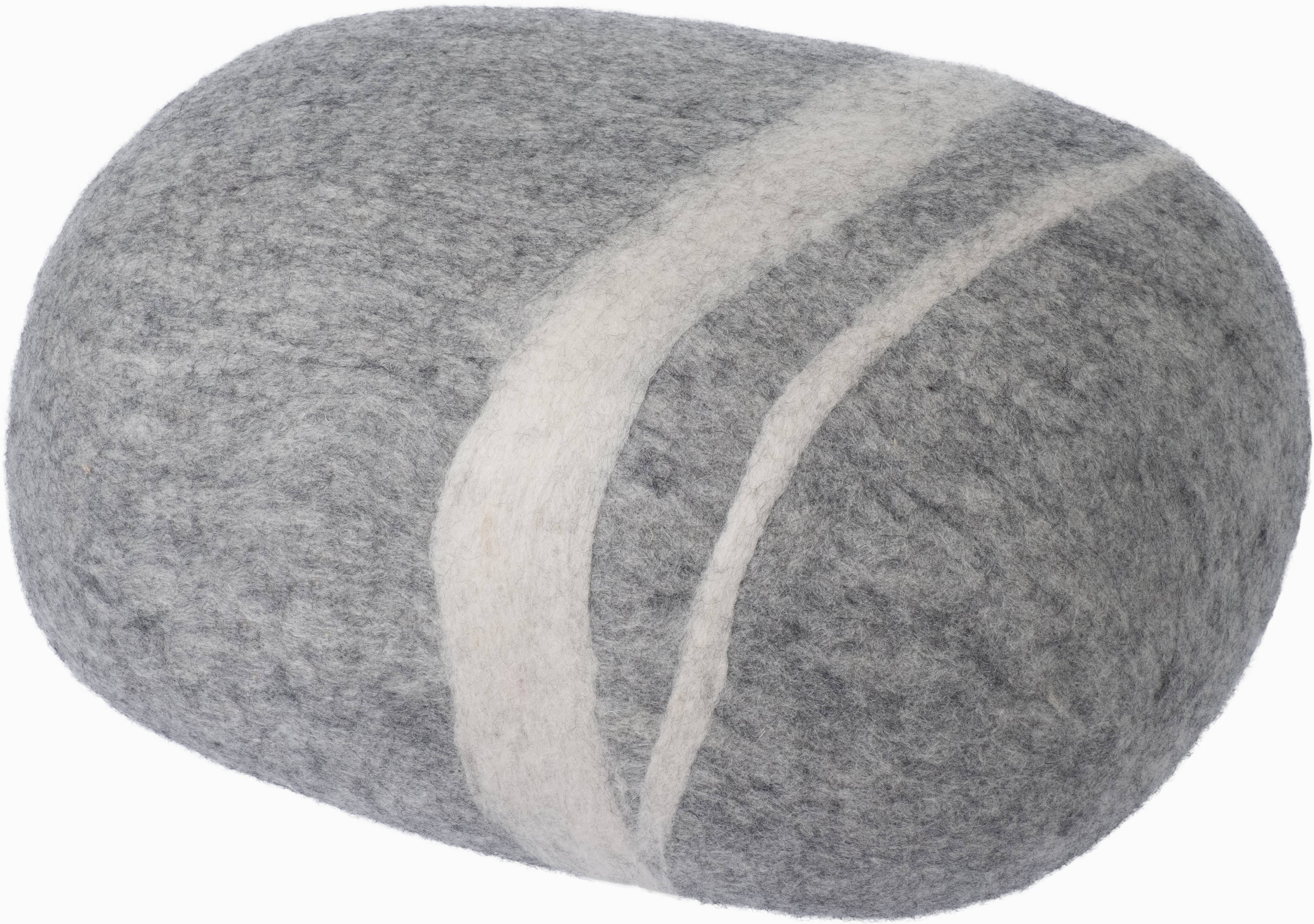 myfelt - Vente Pouf - Carl – Galet en feutre gris clair 100 % laine vierge3