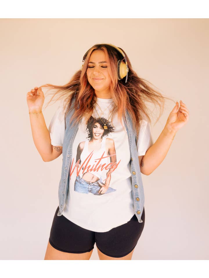 LivyLu - Wholesale Screen Printed T-Shirt - Unisex - Whitney Houston Self Portrait Off White Thrifted Graphic Tee