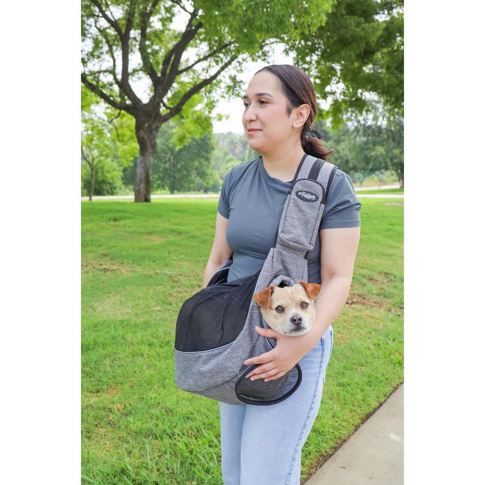 Only An Ocean Europe - Wholesale Pet Carrier - Cat/Dog - Petique Sling Pet Carrier3