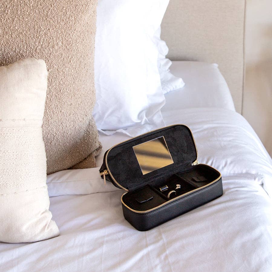 YOUZEY - Wholesale Makeup/Cosmetic Bag - Jetsetter - The Curved Cosmetic Bag with Jewelry Organizer1