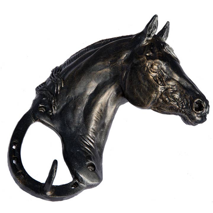 Sculpture en forme de tête de cheval pour la vente par Intrepid International