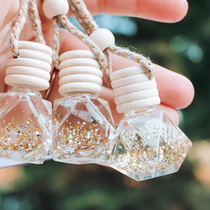 Scented By Elle - Wholesale Car Freshener - Unisex - Best Seller Pack - Car Diffusers 5