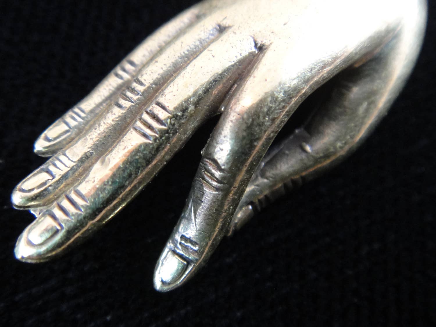 Tika - Wholesale Individual Charm/Pendant - Brass Deity Pendant- Buddha Hand3