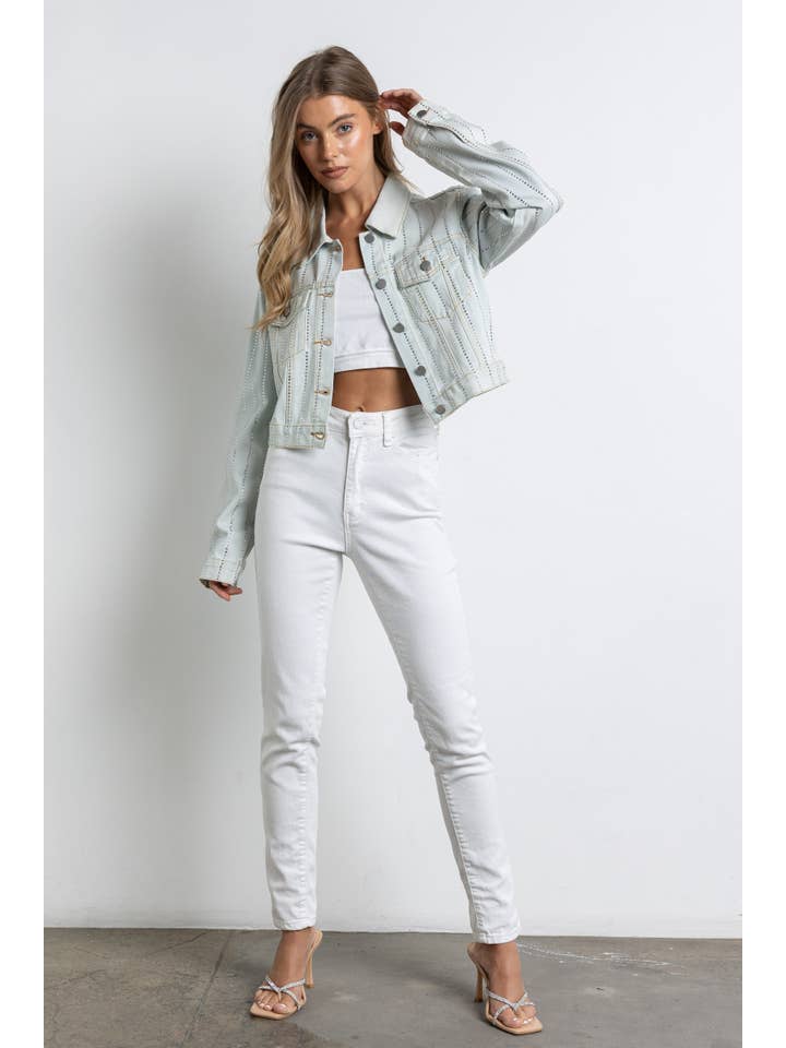 Denim chiaro/trasparente Giacca di jeans corta con bottoni di strass IJ1709 in vendita all'ingrosso su Faire4