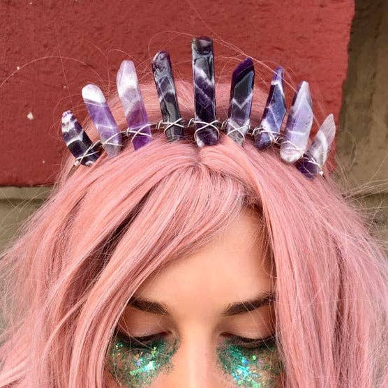 mini tiara in ametista scura per la vendita all'ingrosso da parte di Judy & Madeleine