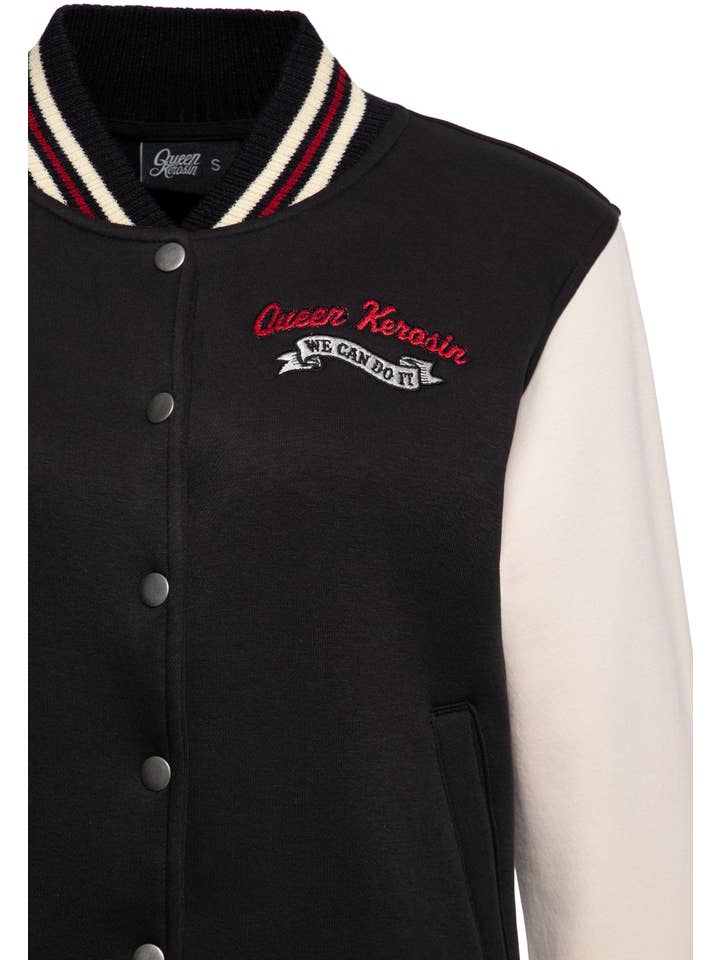 Btex Fashion GmbH / KING KEROSIN – Großhandel Jacke – Damen – College Jacke «We Can Do It»