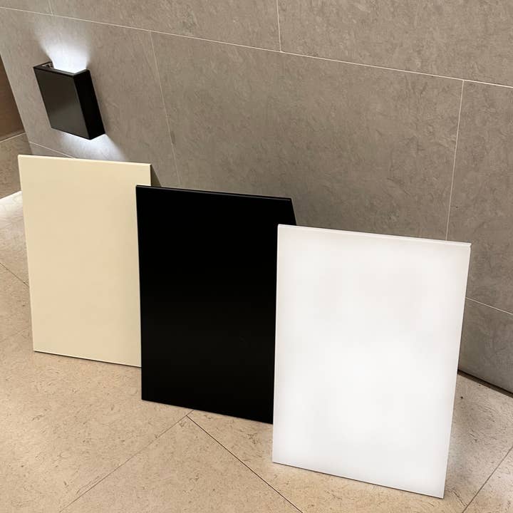 Signs and Mirrors - Venta al por mayor Letreros - Cartel de acera con marco en A de acero inoxidable #9 (Crema)