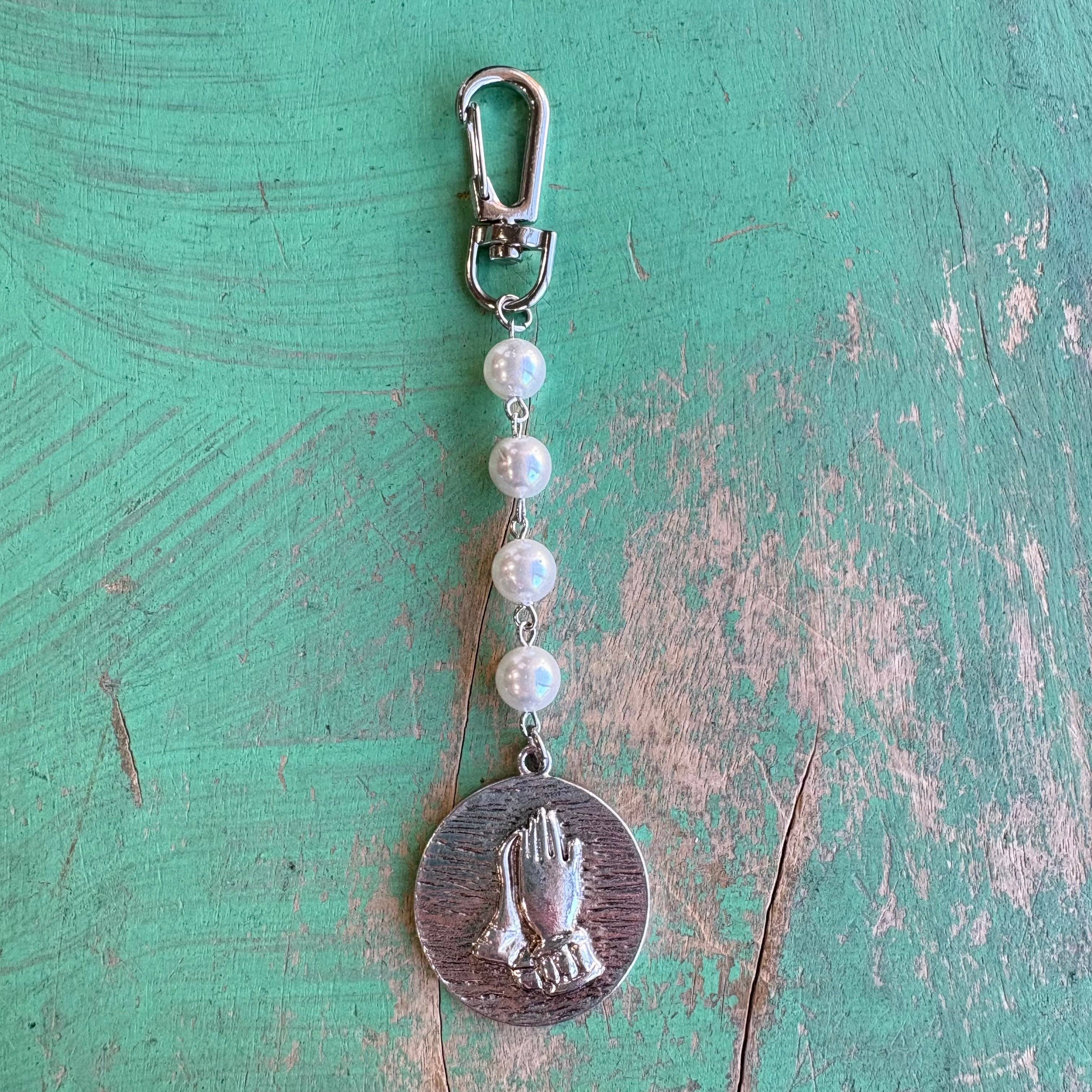 Love and Honor Jesus LLC - Venta al por mayor Accesorio para bolsos/monederos - Mujer - Bendiciones para bolso plateado9